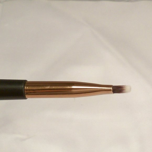 New Quality 7 piece Cosmetic Makeup Brush Set - Picture 8 of 11